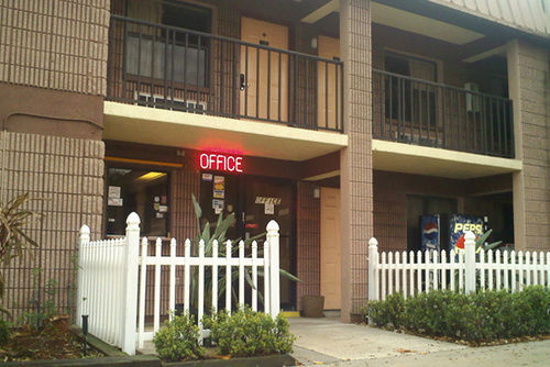 East Lake Inn Orient Park Экстерьер фото